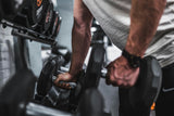 Fit bleiben ohne Fitnessstudio: Warum Senioren an Fitnessprogrammen scheitern – und was sich ändern muss - Silver Star Society®